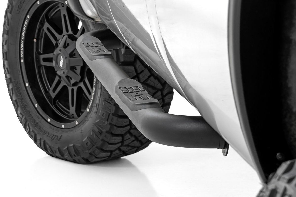 Ford F-450 Super Duty Nerf Steps - Rough Country - 3-Inch Tube, Crew Cab - '99-'16